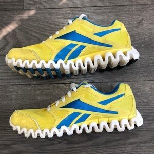 Reebok Zignano Blue, yellow, white-sneakers size 9 unisex